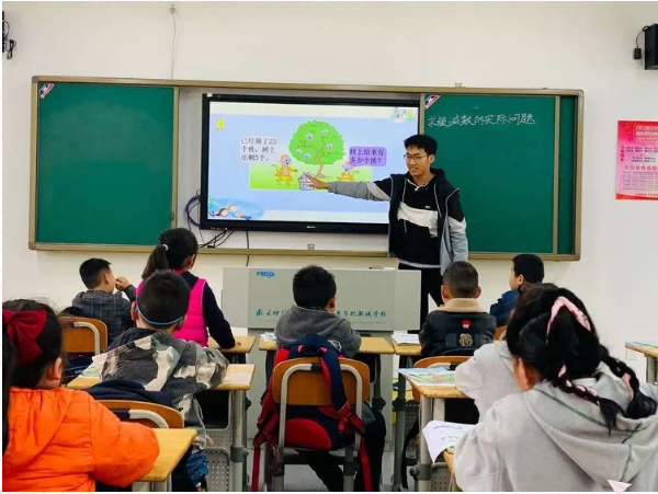 【悦群燕小】着力教材习题深分析，全面提升自主学习力--燕子矶中心小学数学组校本研修活动（四）
