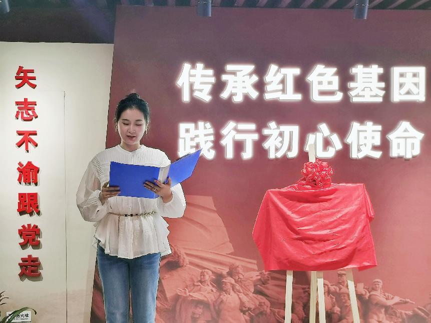 新闻稿(1)_html_549e45c8.jpg