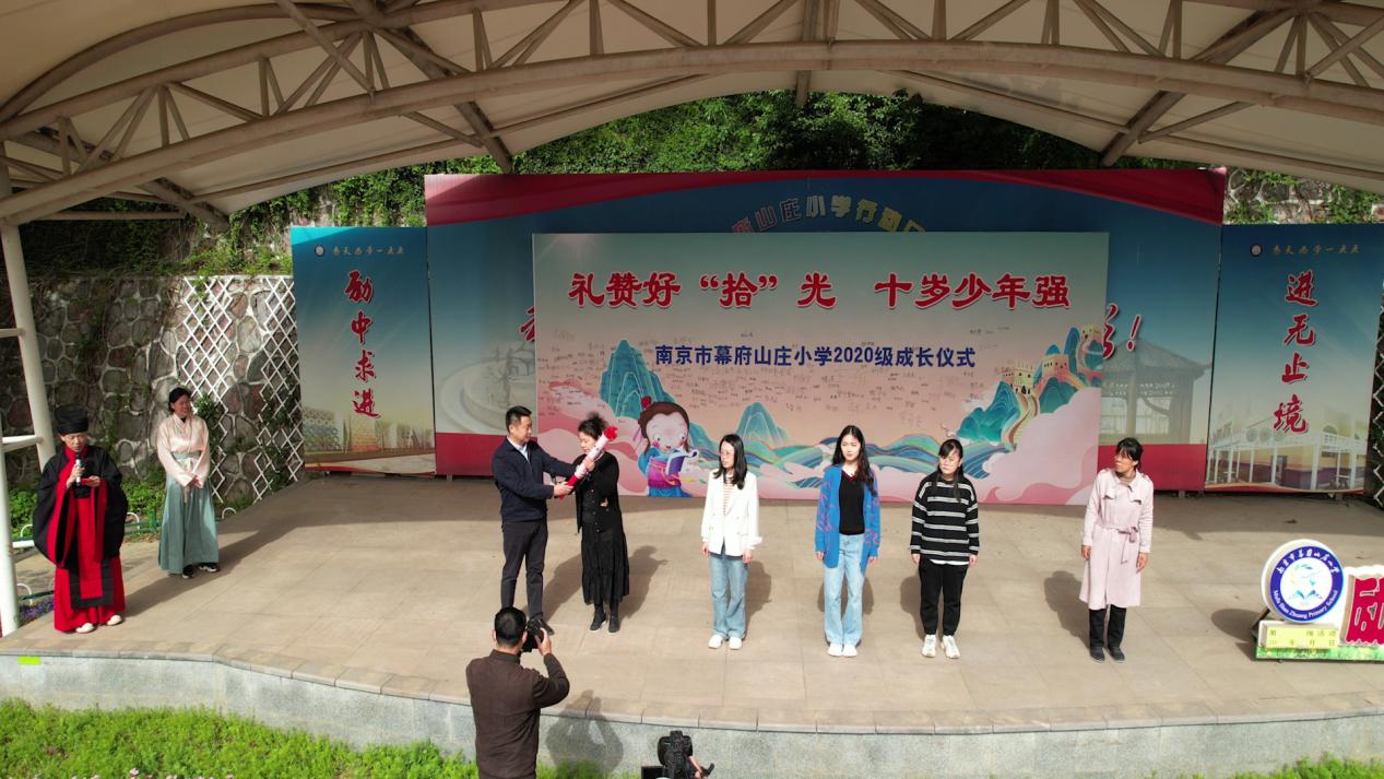 成长礼 新闻稿_html_m61bf44bb.jpg