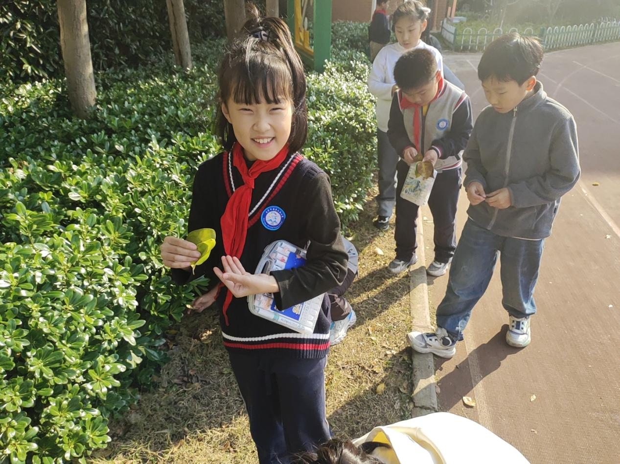劳动＋美育 2024.10.28_html_m45eb8b46.jpg