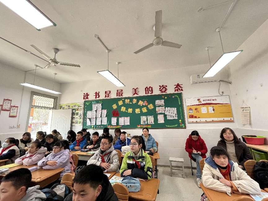 2. 党员示范课新闻稿 2023.3.2(1)_html_4b70c46e.jpg