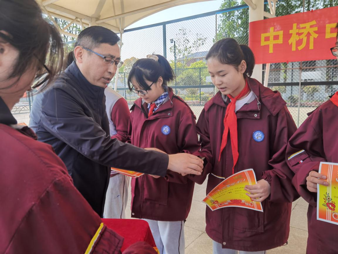 中桥中学学科竞赛活动_html_m1629d52b.jpg