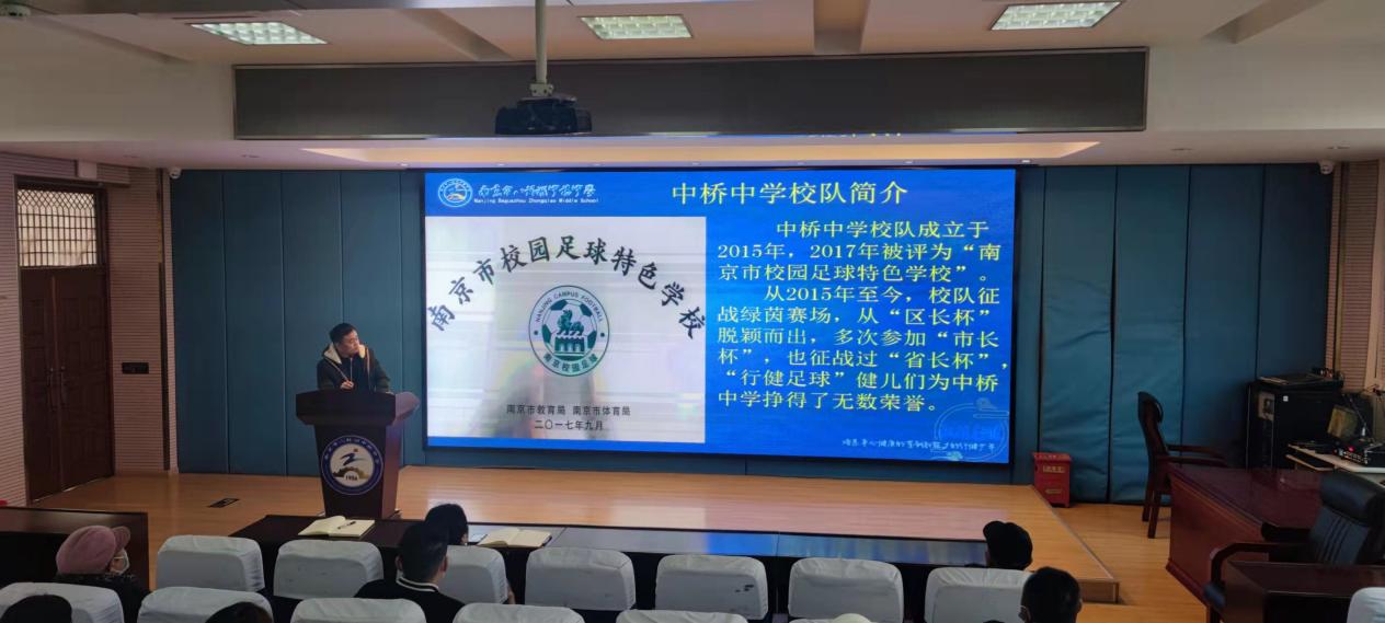 家校同心_html_m33000009.jpg