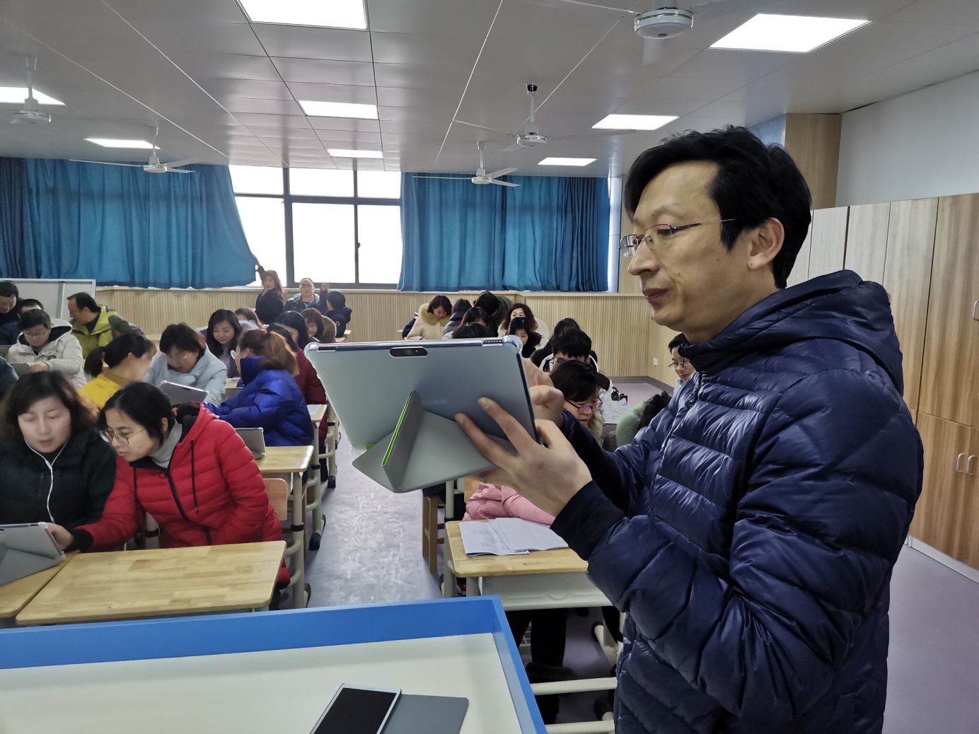 智慧平板教学培训_html_20357918.jpg