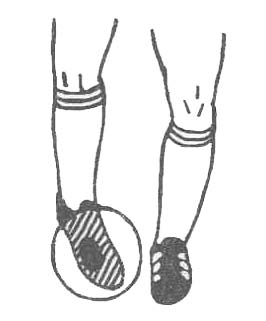 4.2足球校本课程_html_m75a0a754.jpg