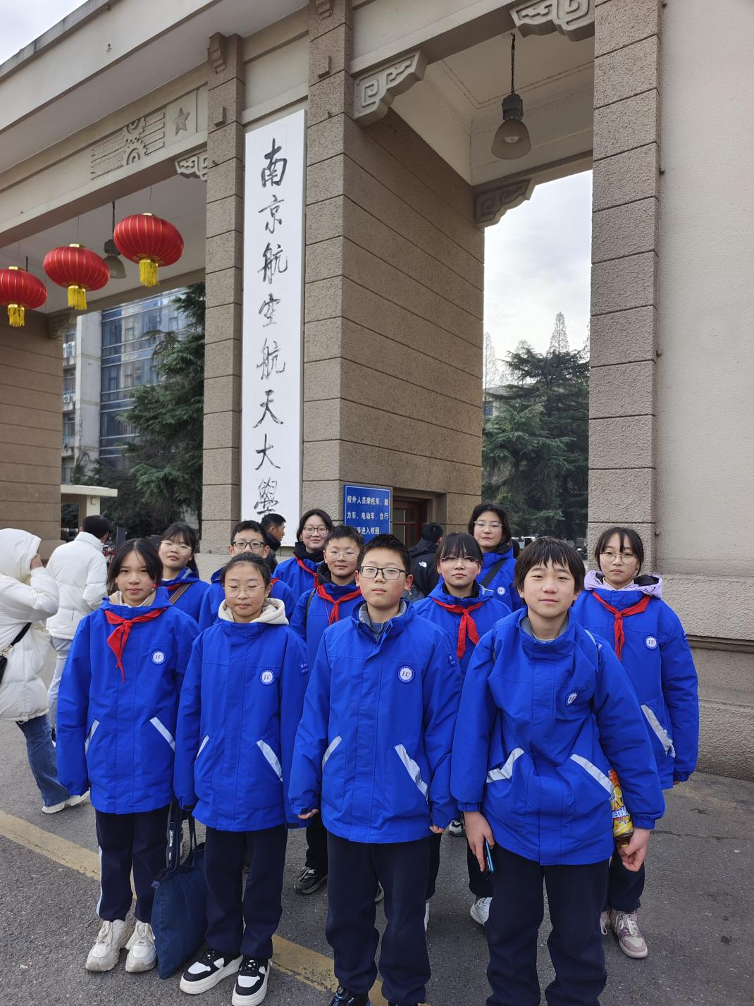 尚真华电1225_html_79764c9e.jpg