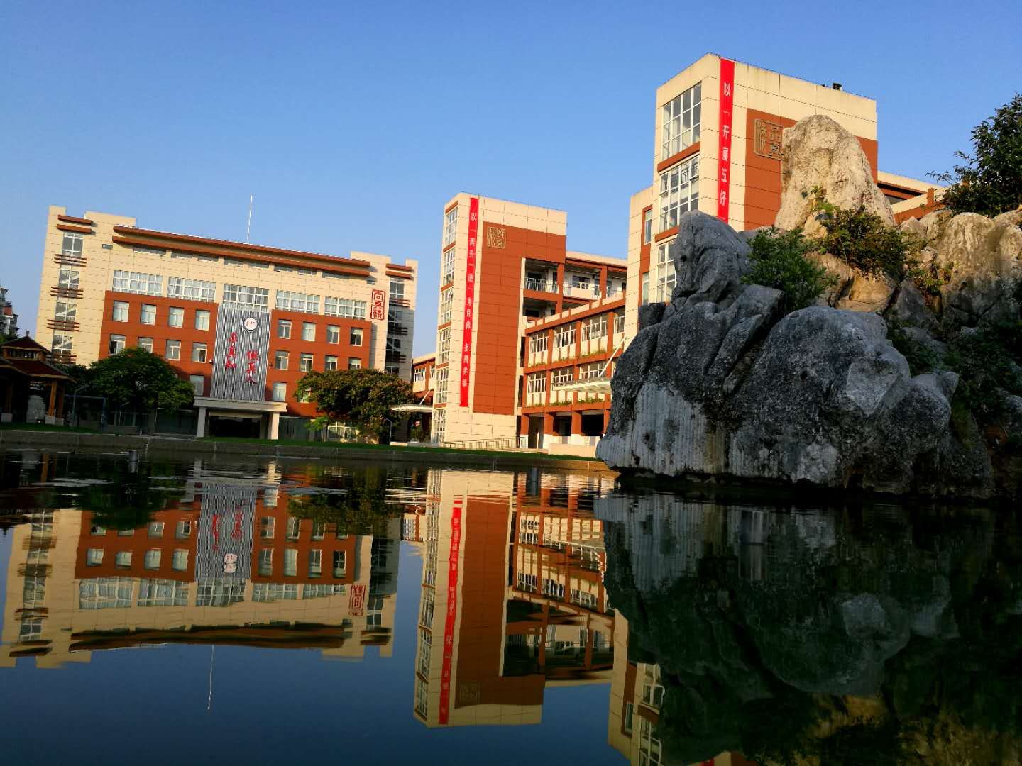 微信图片_20181017102911.jpg