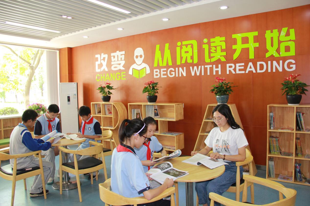 校园文化建设好_html_m795787b8.jpg