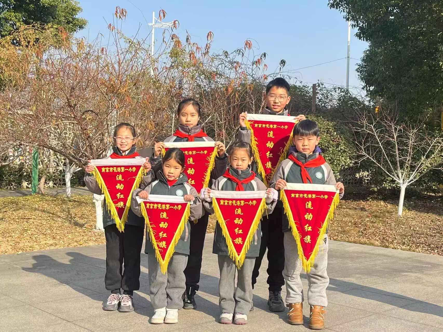 【花港一小】颁发流动红旗，传承文明风尚（一百零一）