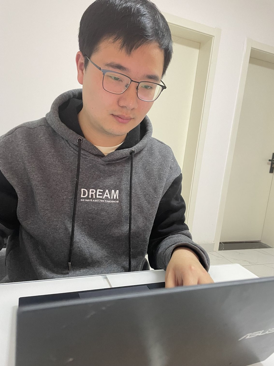 【花港一小】居家云指导 快乐写童诗（二） 花港第一小学“糖果”童诗创作微课堂