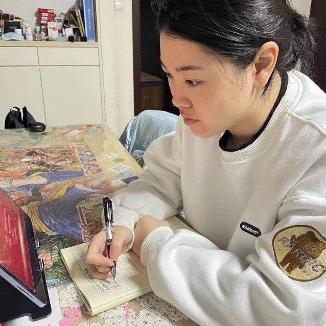 【花港一小】采他山之石，纳百家之长 花港一小组织参加《班主任之友》培训活动