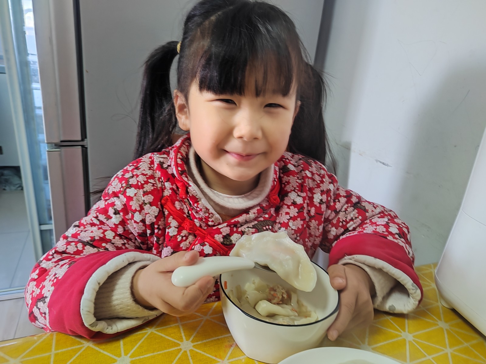 吃饺子 (3).jpg