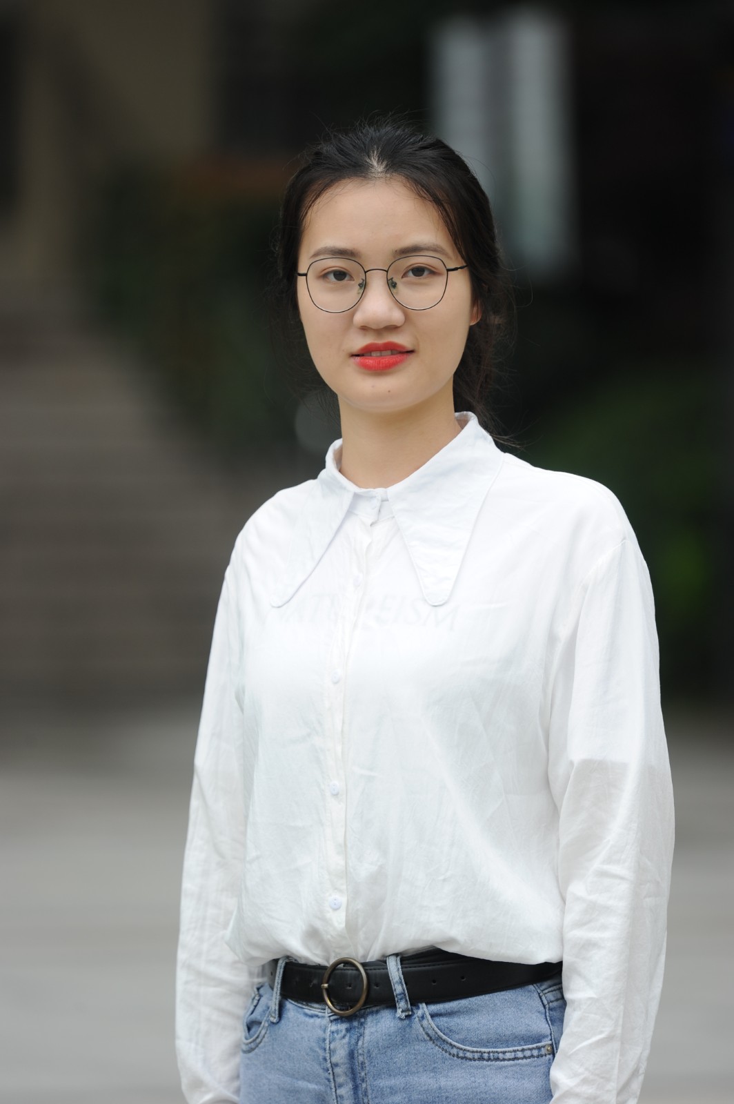 姚巍巍.jpg