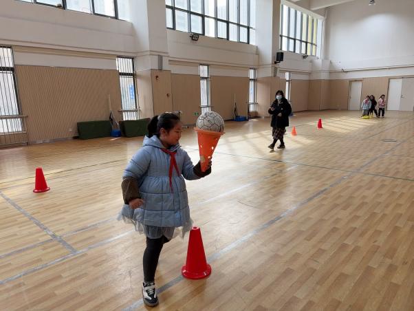 【正学丁三】灵蛇启智 精彩无“笔”—— 南京市丁家庄第三小学一、二年级无纸化测试活动_html_m1525d5a4.jpg