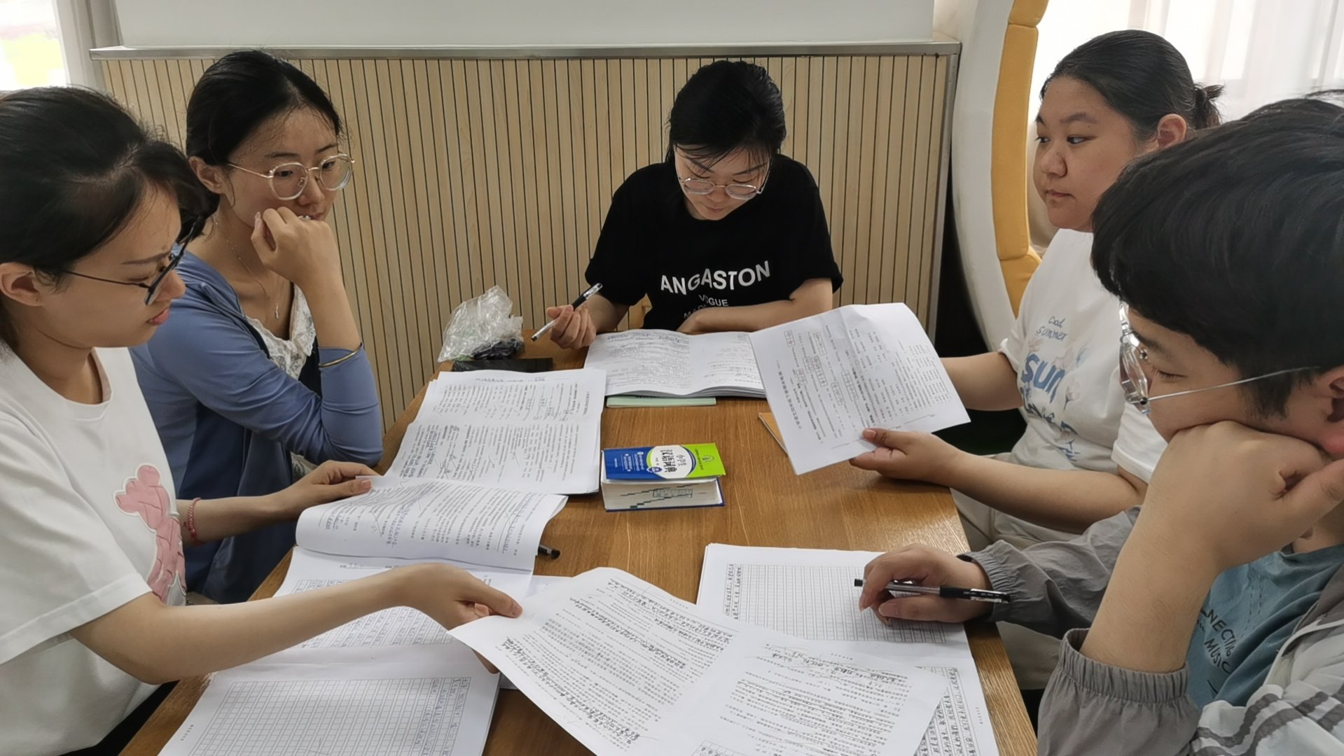 【正学丁三·教学】质量分析促反思 凝心聚力谋发展_html_m733663a0.jpg