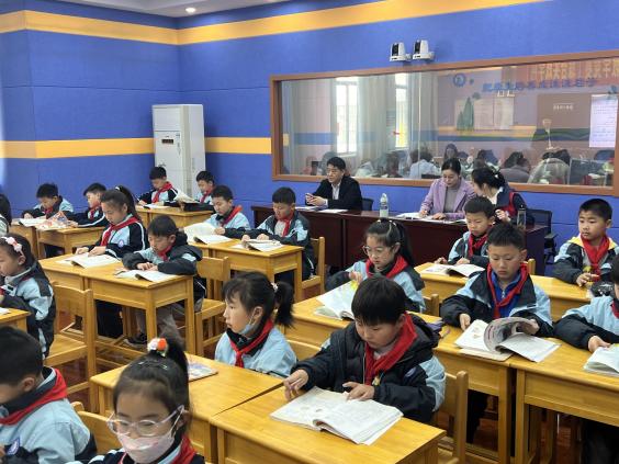 【正学丁三•教学】教之“语”，研以“文”——南京市丁家庄第三小学语文组教研活动(1)_html_9b48400.jpg