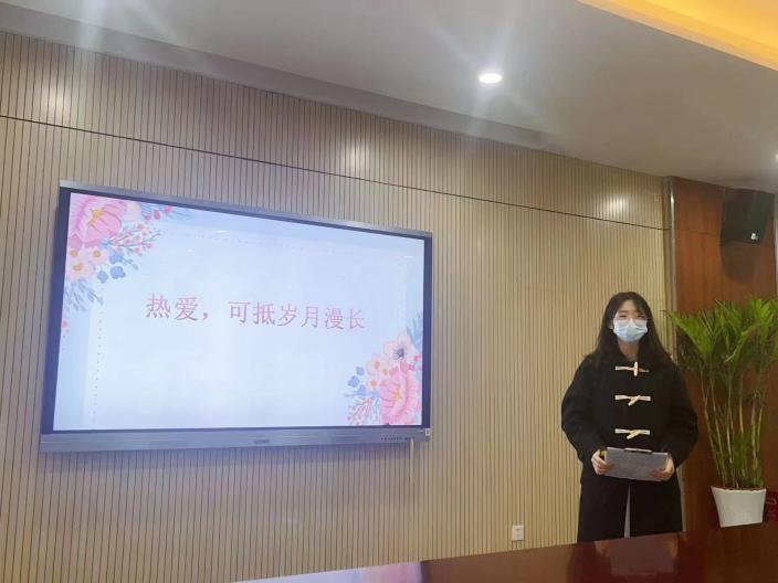 教师演讲比赛新闻稿_html_m6731cd75.jpg