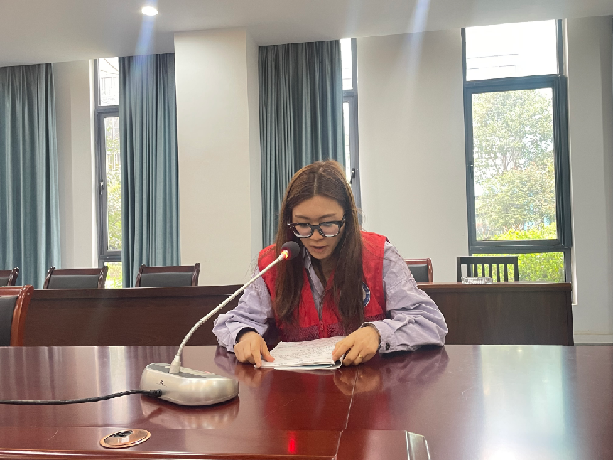 强化每日常规管理，培养品行优良学生——丁家庄第三小学班主任例会(1)_html_35bd61b3.png
