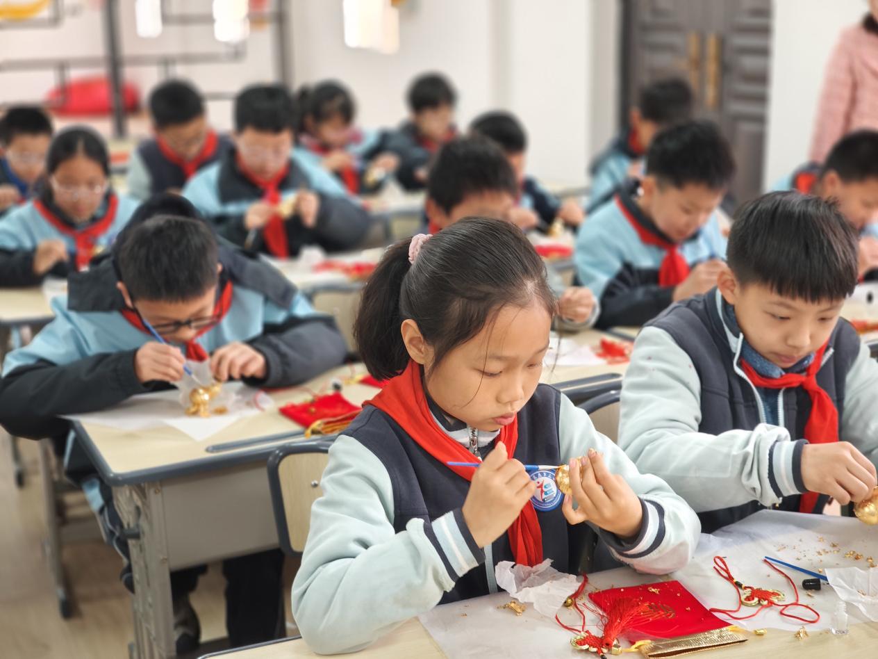 金箔厂参观(1)_html_m1d4acdb6.jpg