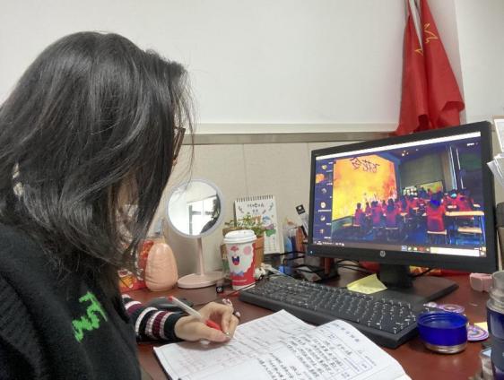 【正学丁三•教学】云端聚焦新课标，专家引领促提升——栖霞区教师发展中心线上语文教研活动侧记_html_m57e85ac2.jpg