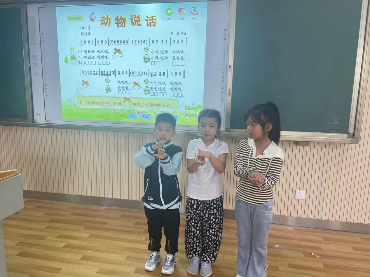 【正学丁三 · 教学】全“新”绽放，“音”你而来——丁家庄第三小学音乐组新教师展示活动_html_419c992d.jpg