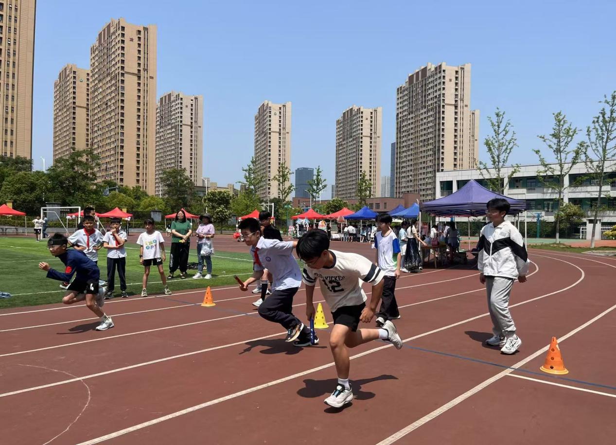 【正学丁三·教学】青春活力绽芳华，体育之光满校园 ——丁家庄第三小学第五届“艺之独秀”嘉年华“射苑”活动侧记_html_2b190630.jpg