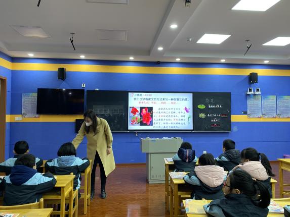 【正学丁三】浓浓语文味 淡淡荷花香——丁家庄第三小学语文组校本研修活动侧记_html_5126161f.jpg