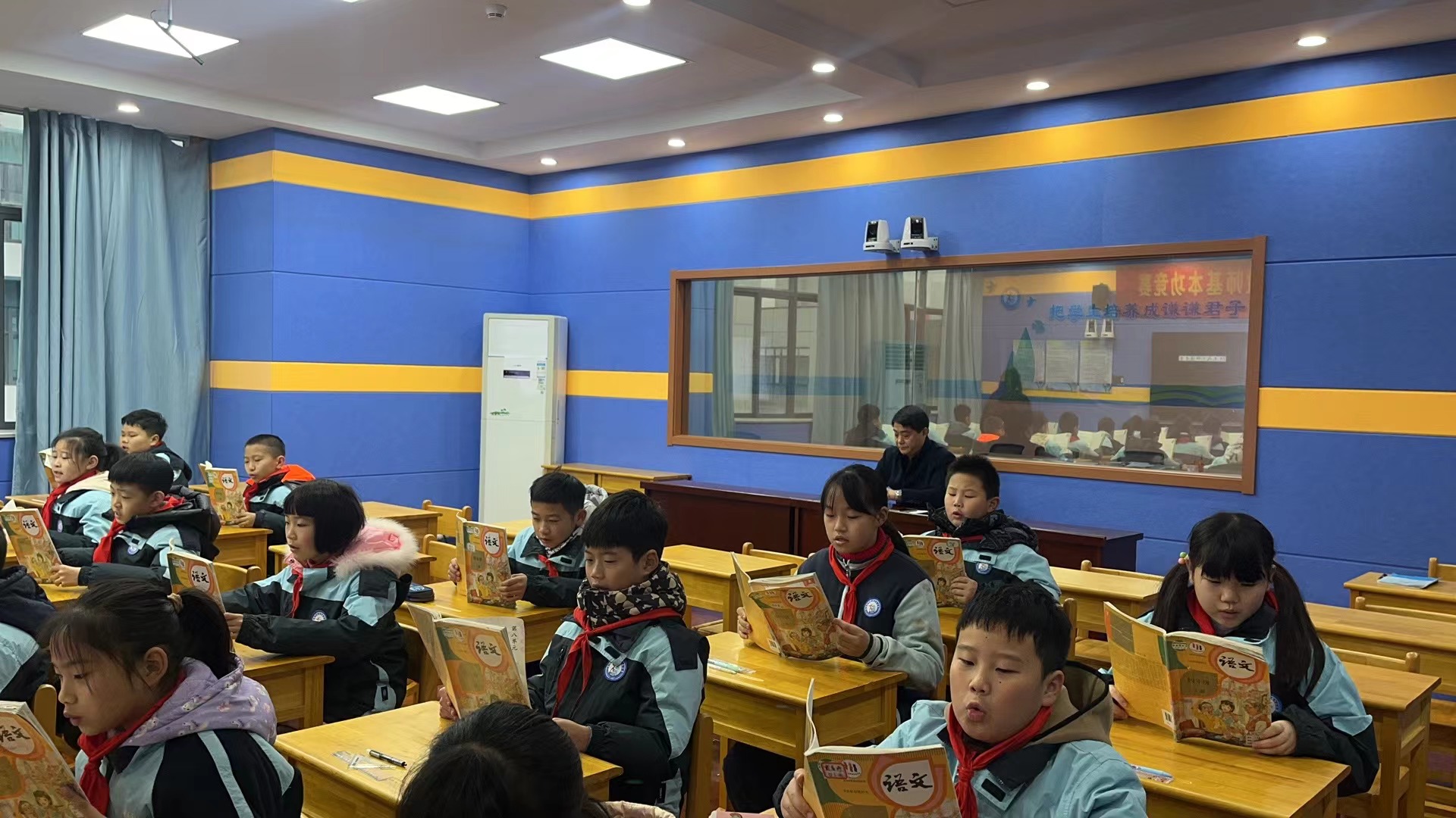 【正学丁三●教学】“以听促教，以研促长”南京市丁家庄第三小学青年展示课活动侧记_html_m55fae23e.jpg