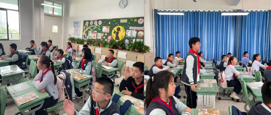六5班家长进课堂_html_529971dc.jpg