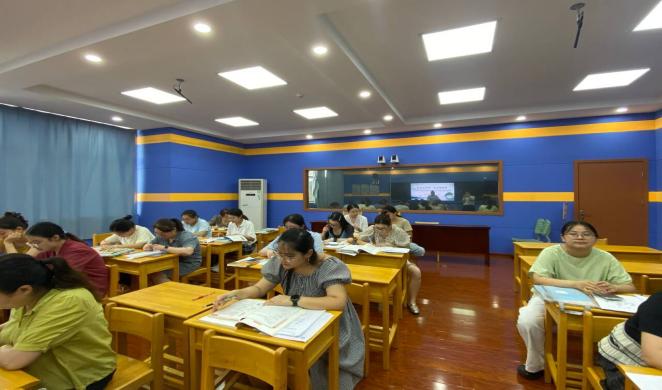 【正学丁三•教学】第一次语文集体备课_html_aac9ccd.jpg