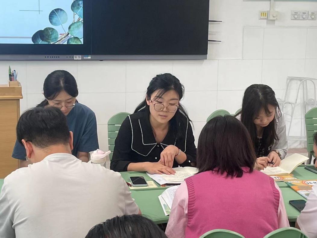 【正学丁三】聚科组力量 展学科风采(1)_html_3a35531a.jpg