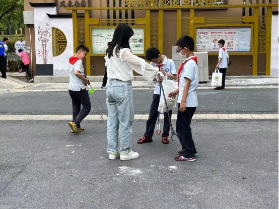 【正学丁三·德育】以劳育美，悦享成长_html_4f9120d9.jpg