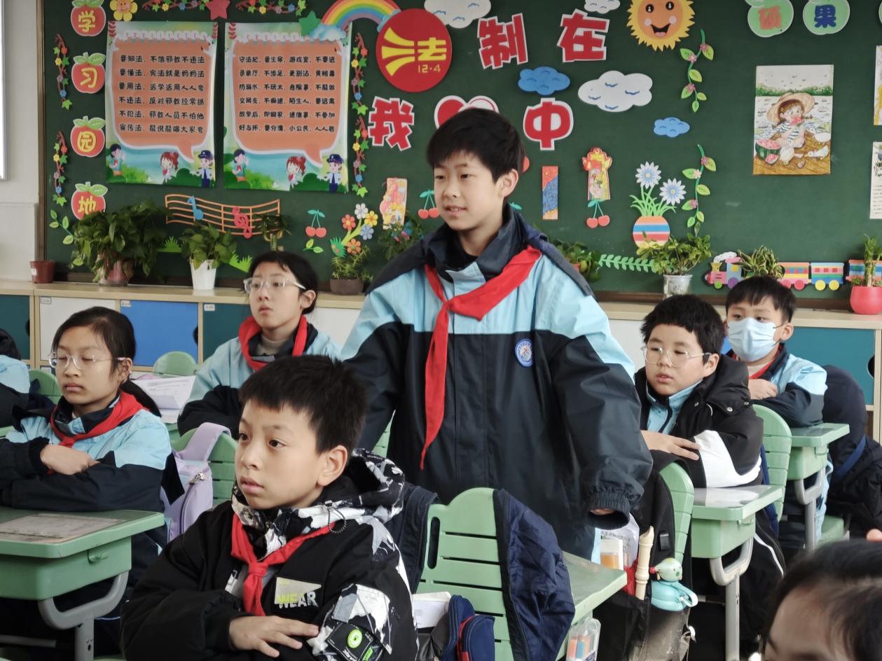 【正学丁三·德育】传承国学经典 弘扬中华美德——南京市丁家庄第三小学第十六期“家长进课堂”活动(1)_html_263c2de8.jpg