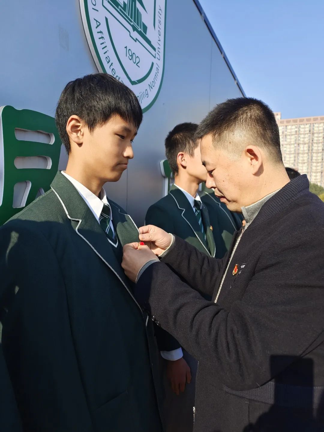 新建 DOCX 文档 (2)_html_m4fe5da67.jpg