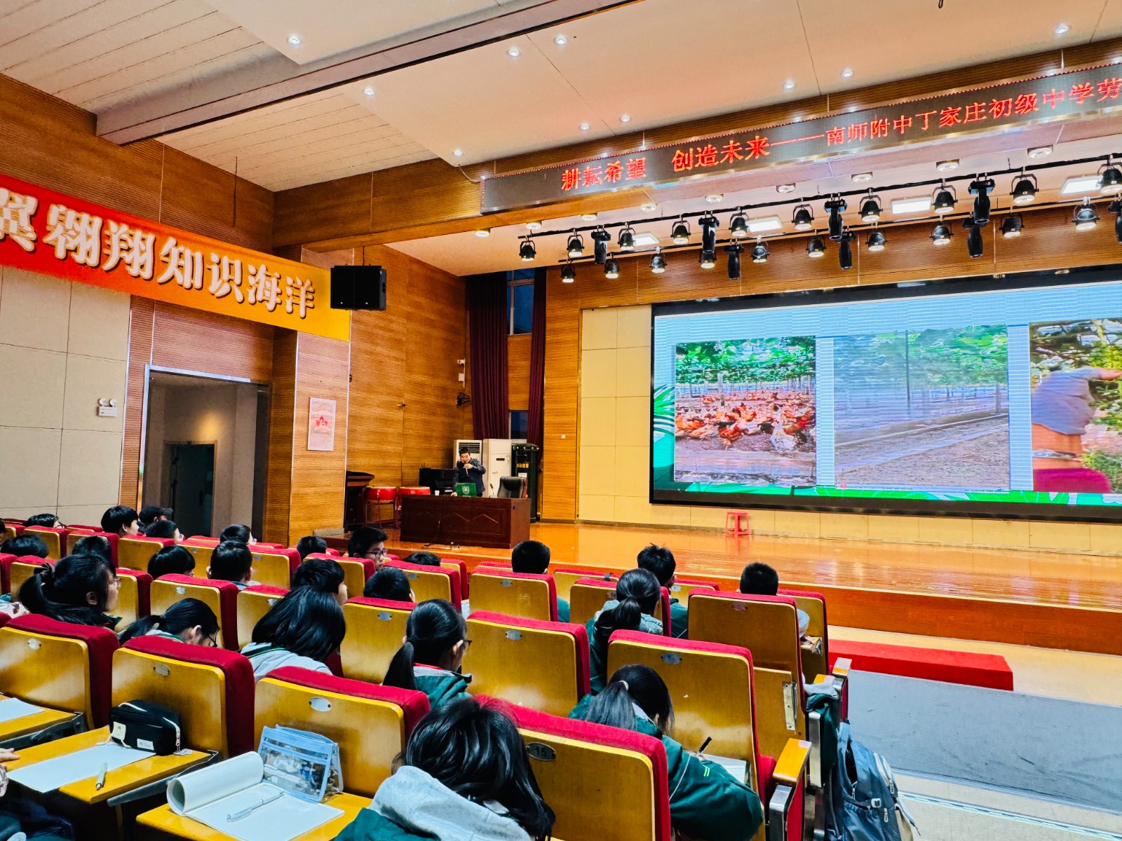 IMG_4698.JPG IMG_4698.JPG