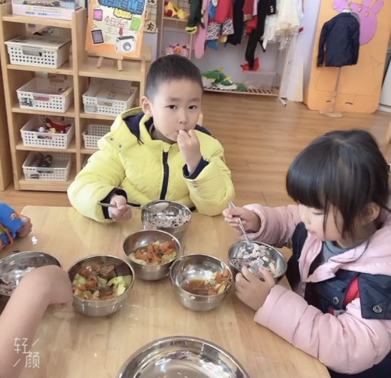 线上家长开放日新闻稿（修改）_html_524298d4.png