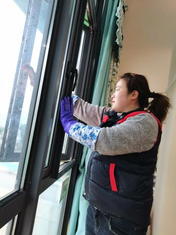 2022.2.12开学前卫生打扫、消毒工作小记_html_m6abc0112.jpg