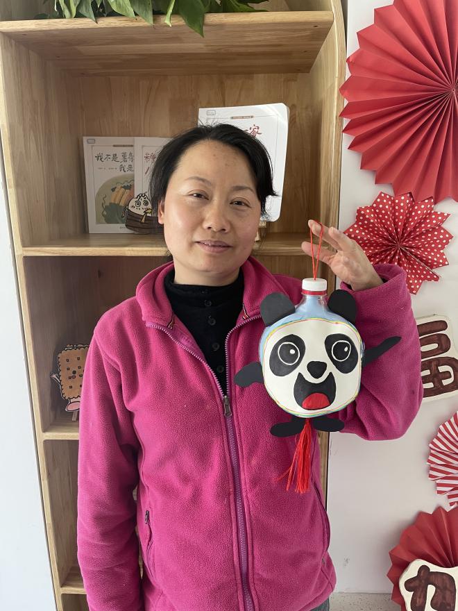 【生命迈幼·教师风采】“巧手展风采，共燃冬奥情”——迈幼嘉誉山园保育员冬奥主题手工制作评比_html_1aad4c11.jpg
