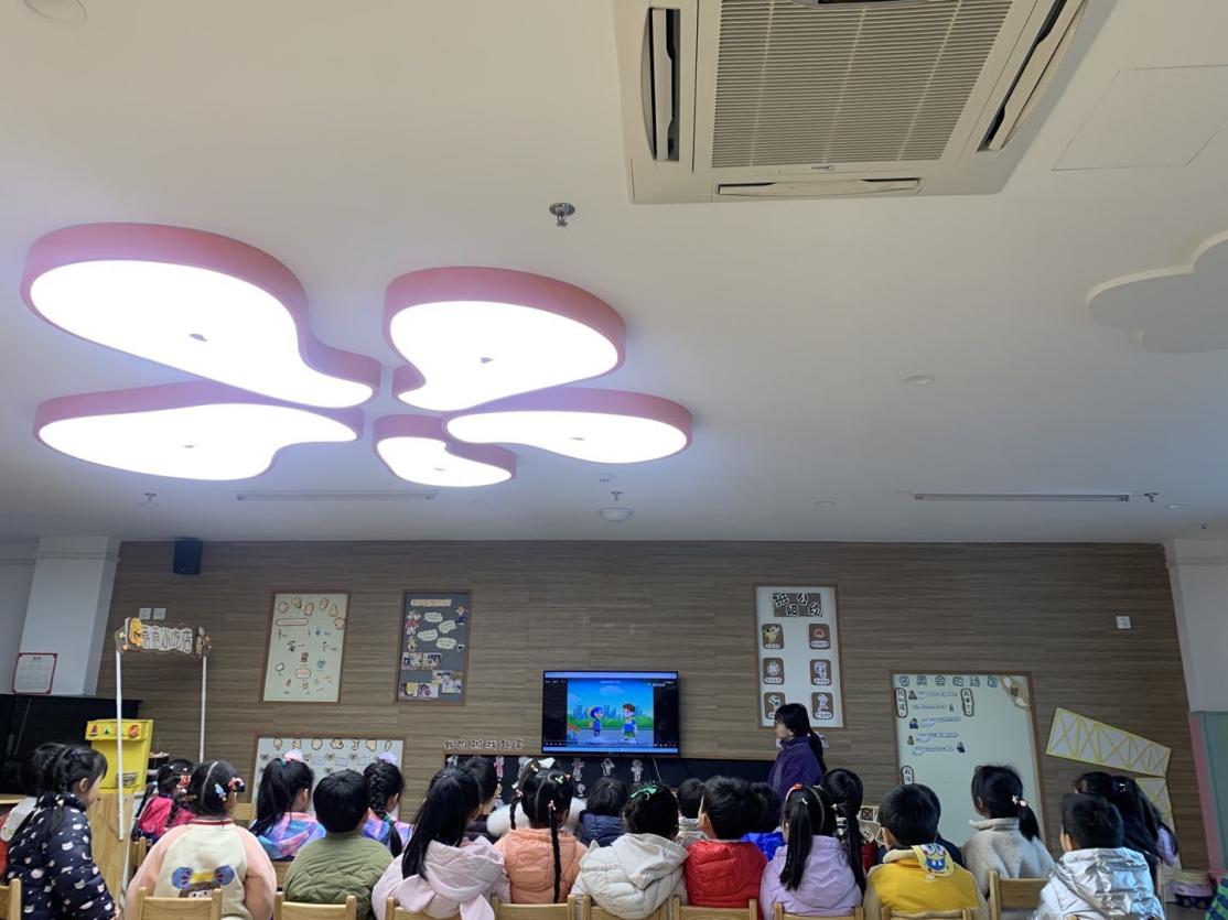 改雷锋报道_html_m408b5eea.jpg