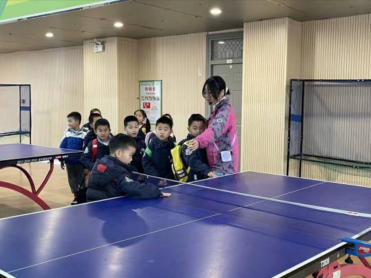 翁兴荣2024.3.18【生命迈幼·幼小衔接 】初探小学，“幼”见成长_html_m244ea00c.jpg