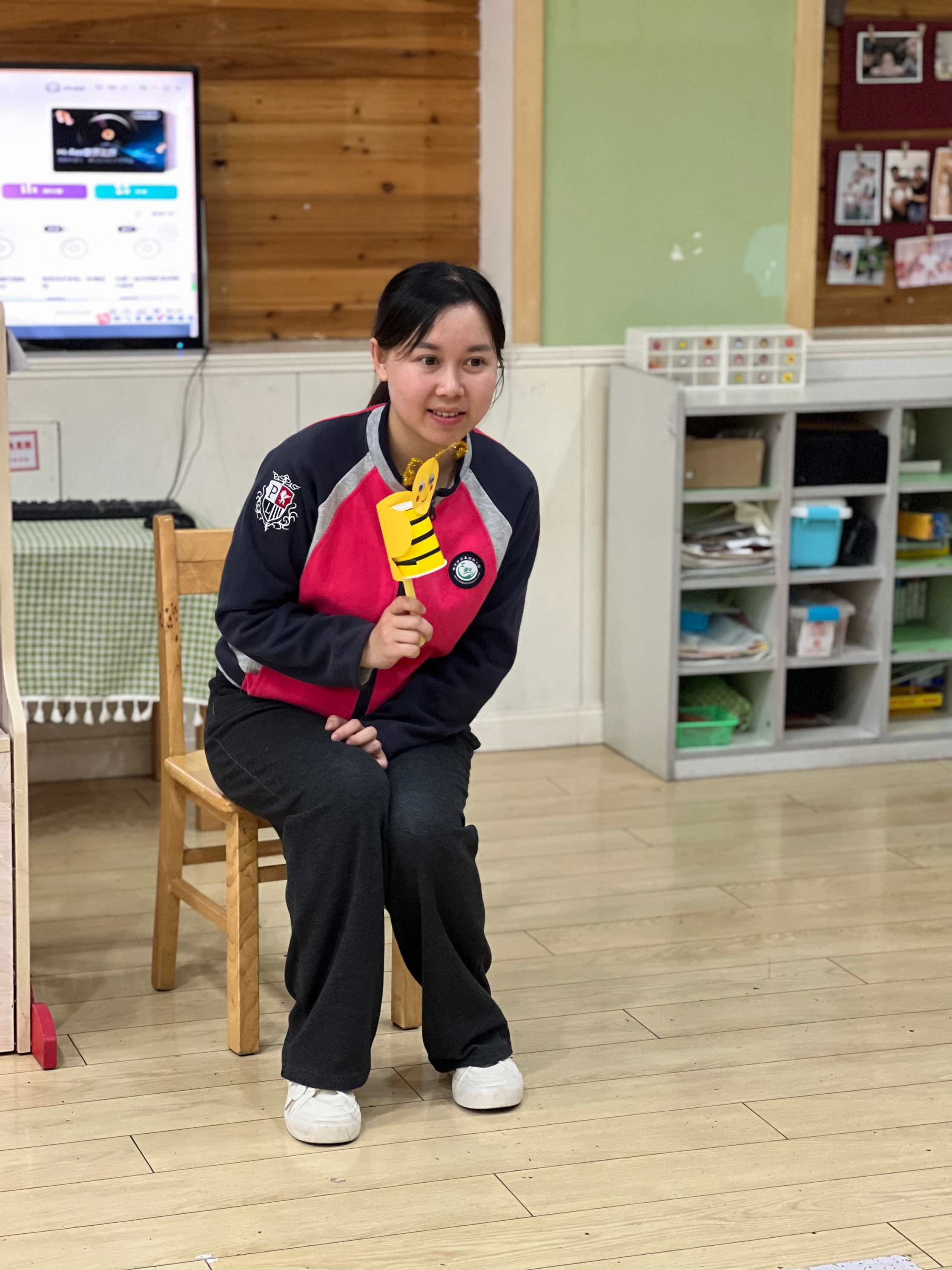 生命迈幼·校园新闻】“伴”日有约，“游”见精彩——迈幼一园小班家长开放日 (2)(1)(1)_html_4cddd76d.jpg