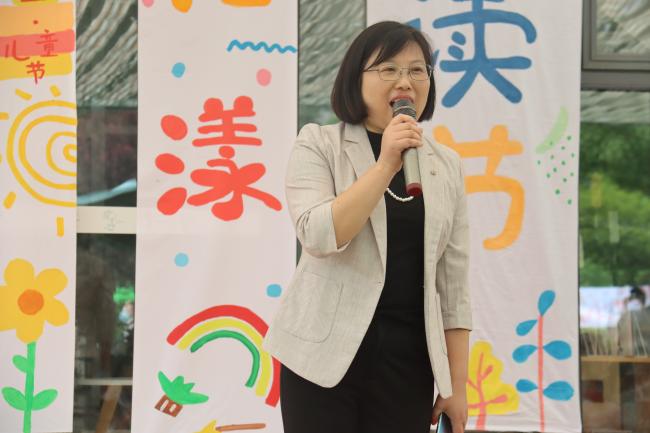 第六届阅读节闭幕式暨六一展演活动报道_html_13d346b1.jpg