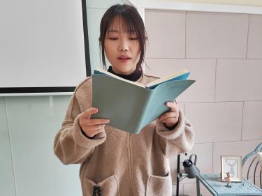 【栖霞】同读一本书 共筑生命教育梦(1)_html_5eb65be7.jpg