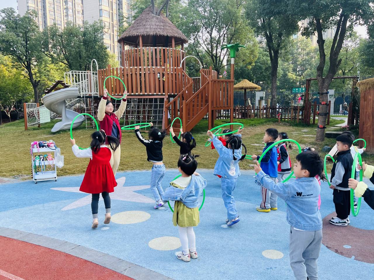 【生命迈幼·教学动态】温暖相遇，逐梦同行——迈幼嘉誉山分园实习生_html_mae434a3.jpg
