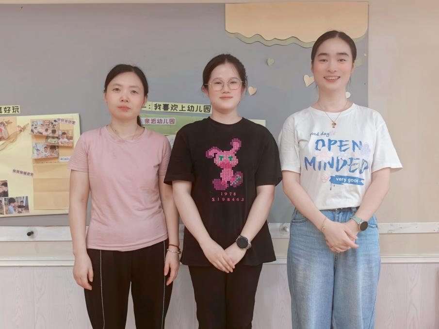 明星班级新闻稿_html_mf1362d.jpg