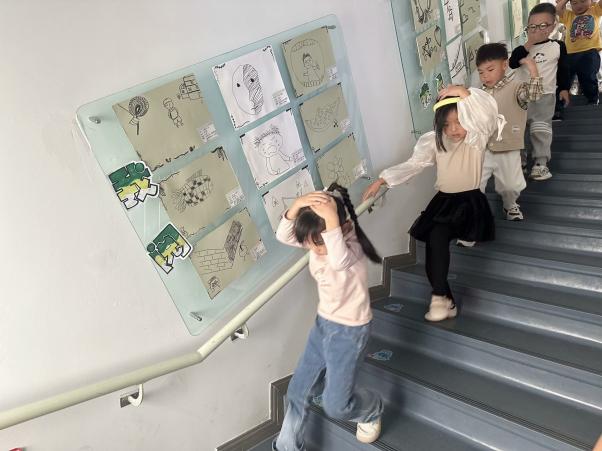 国际减灾日演习报道2024.10_html_m611a2b65.jpg