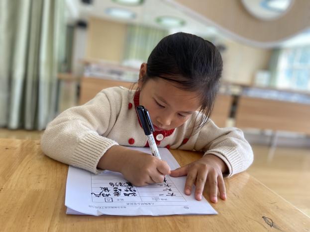 202403【生活燕幼&middot;园区动态】下庙分园：“童言童语，共论小学” ——本学期第二次儿童陶研会_html_m316e0888.jpg