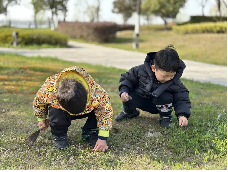 20240329 【生活燕幼&middot;园区动态】春天不是读书天——小桃子研学活动_html_m36b2be61.png