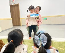 20240329 【生活燕幼&middot;园区动态】春天不是读书天——小桃子研学活动_html_m7c9dd84d.png