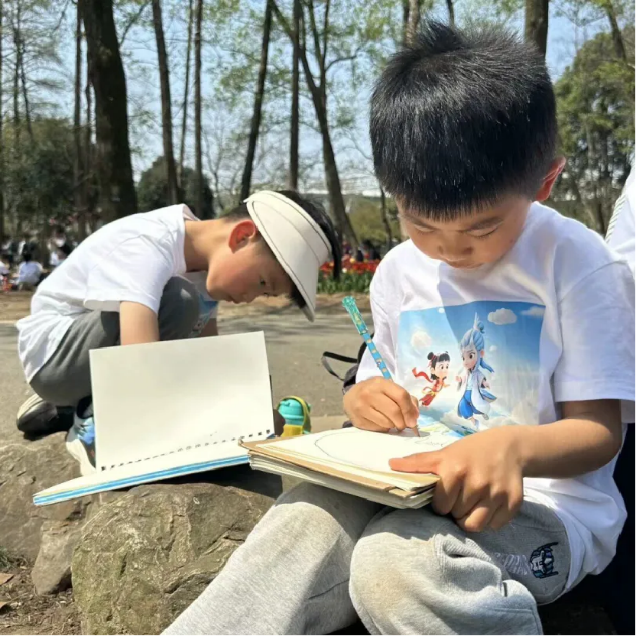 20250326【生活燕幼&middot;园区动态】新城分园：春风生万物，美好将启程——幼儿春季游学活动_html_65104f27.png